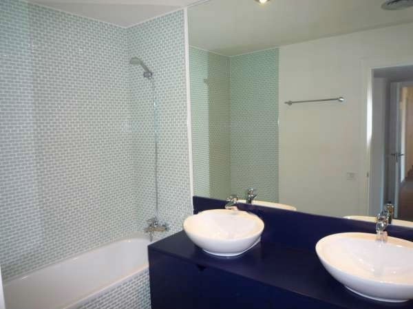 Une des 4 salles de bain de qualité